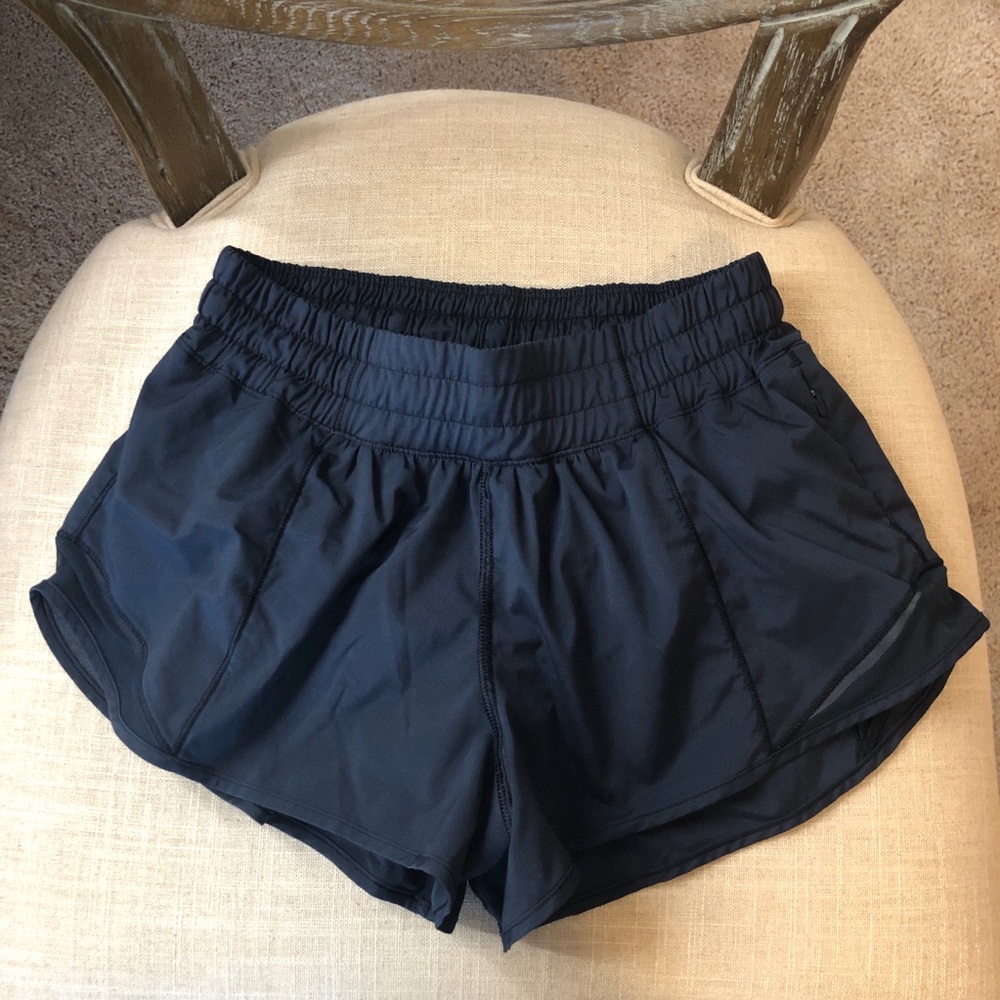 Lululemon Hotty Hot Short II - inkwell 4